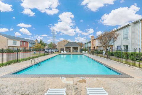 Tiny photo for 6111 Beverly Hill Street #32, Houston, TX 77057 (MLS # 69159403)