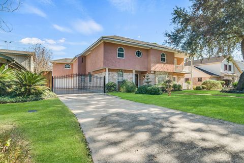 8210 Bo Jack Drive Houston TX 77040