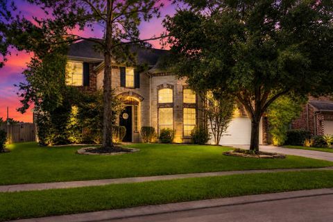 Photo of 17214 Cascading Springs Lane, Humble, TX 77346 (MLS # 33629827)
