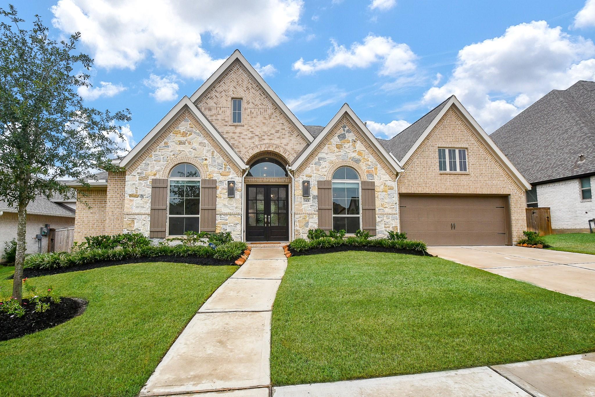 5431 Farm Hill Way