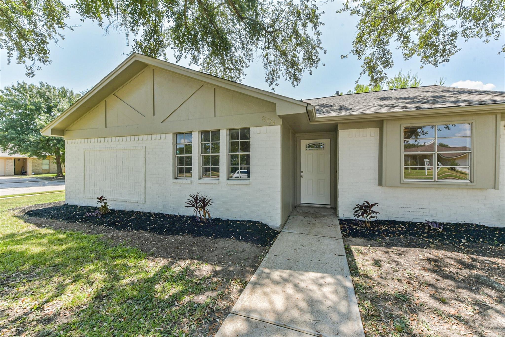 11734 Bexar Drive