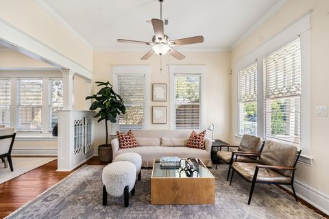 Tiny photo for 1847 Cortlandt Street, Houston, TX 77008 (MLS # 80809971)