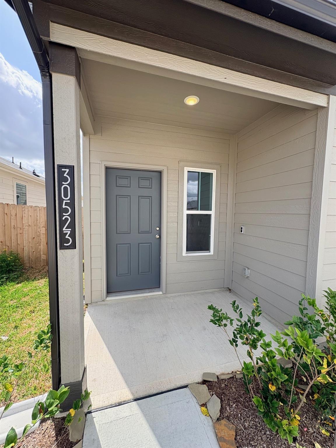 30523 Longmorn Glass Lane