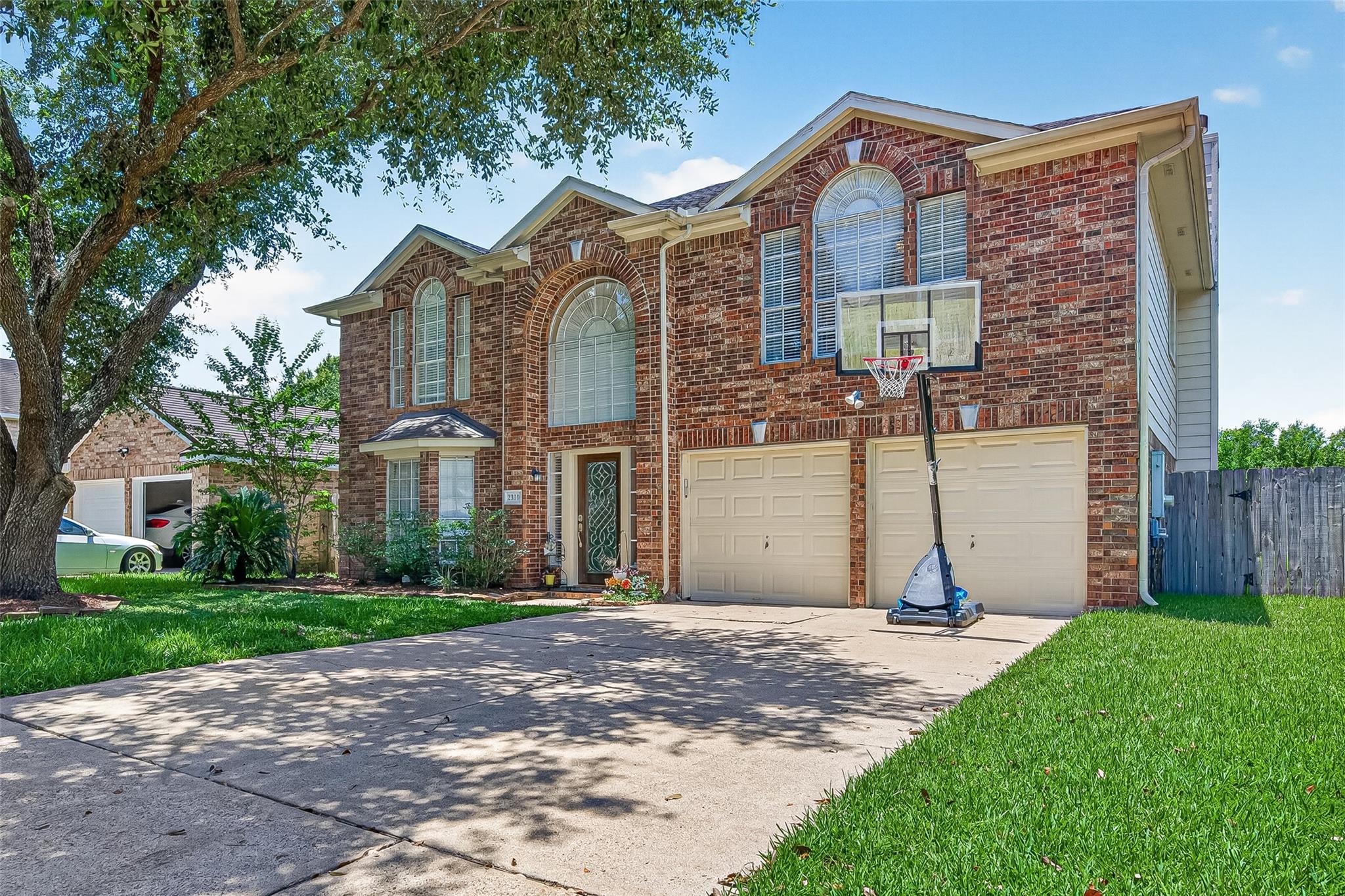 2310 Glendavon Lane