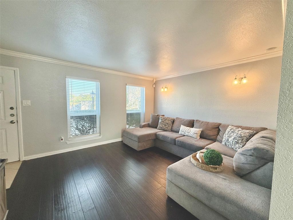 Photo of 5100 Allendale Road #206, Houston, TX 77017 (MLS # 48932139)