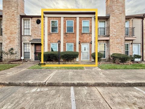 Photo of 5100 Allendale Road #206, Houston, TX 77017 (MLS # 48932139)