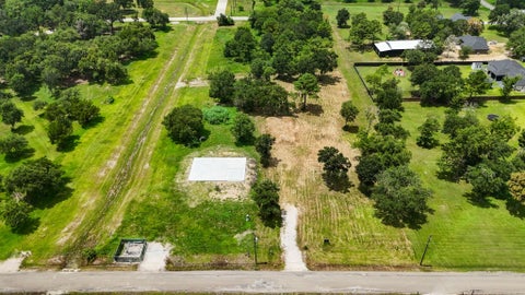Photo of 3680 County Road 326, Alvin, TX 77511 (MLS # 29518553)