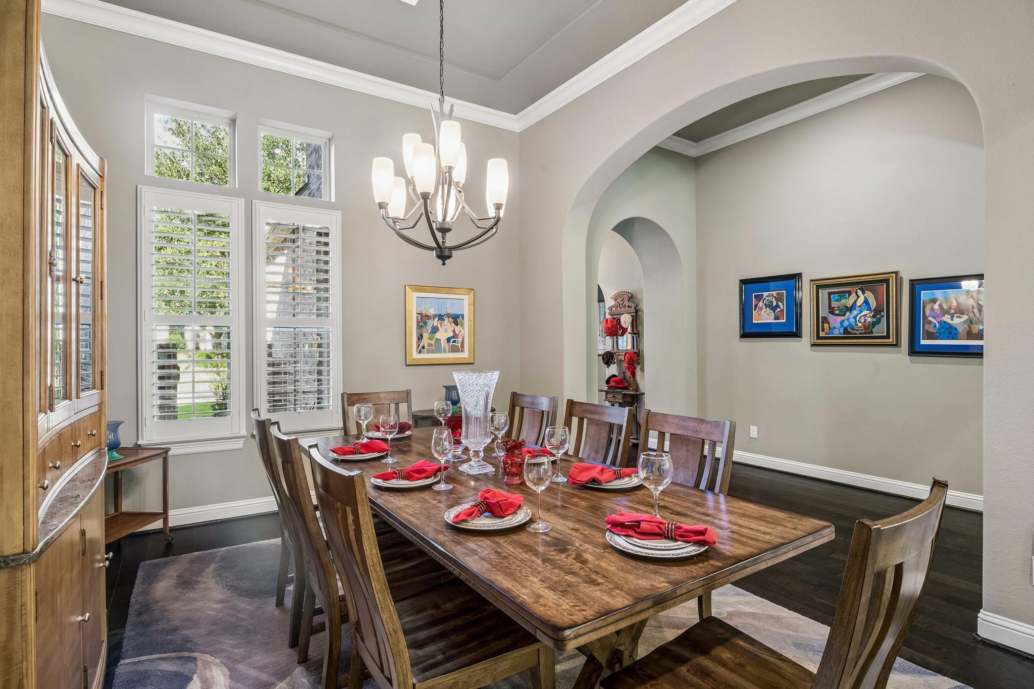 111 Prestwick Court