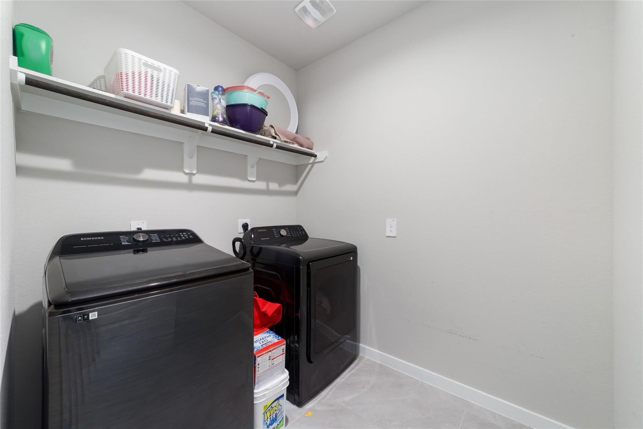 7135 Colwyn Bay Trail