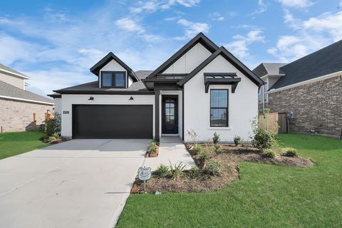 Photo of 6723 Arabella Lakes Drive, Richmond, TX 77469 (MLS # 11985218)