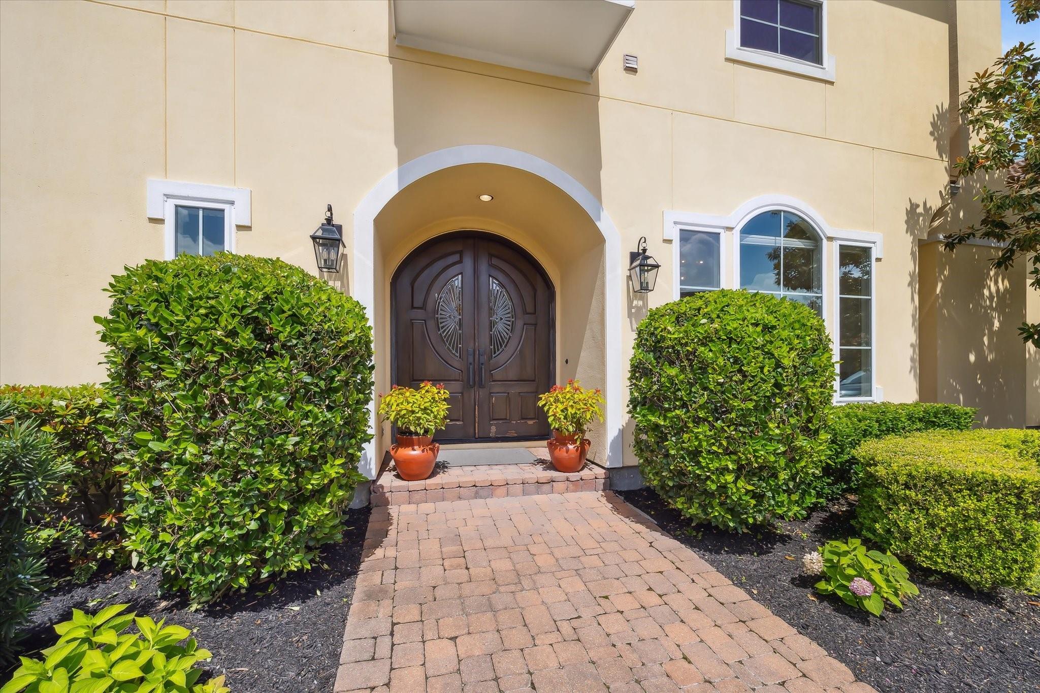 86 S Creekside Court