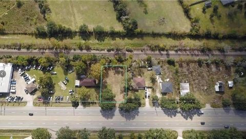 Photo of 17319 Hwy 6, Alvin, TX 77511 (MLS # 14208868)