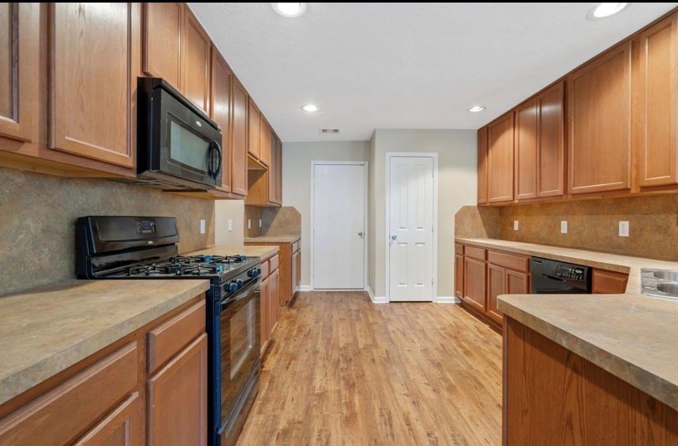 3134 Ribbon Creek Way
