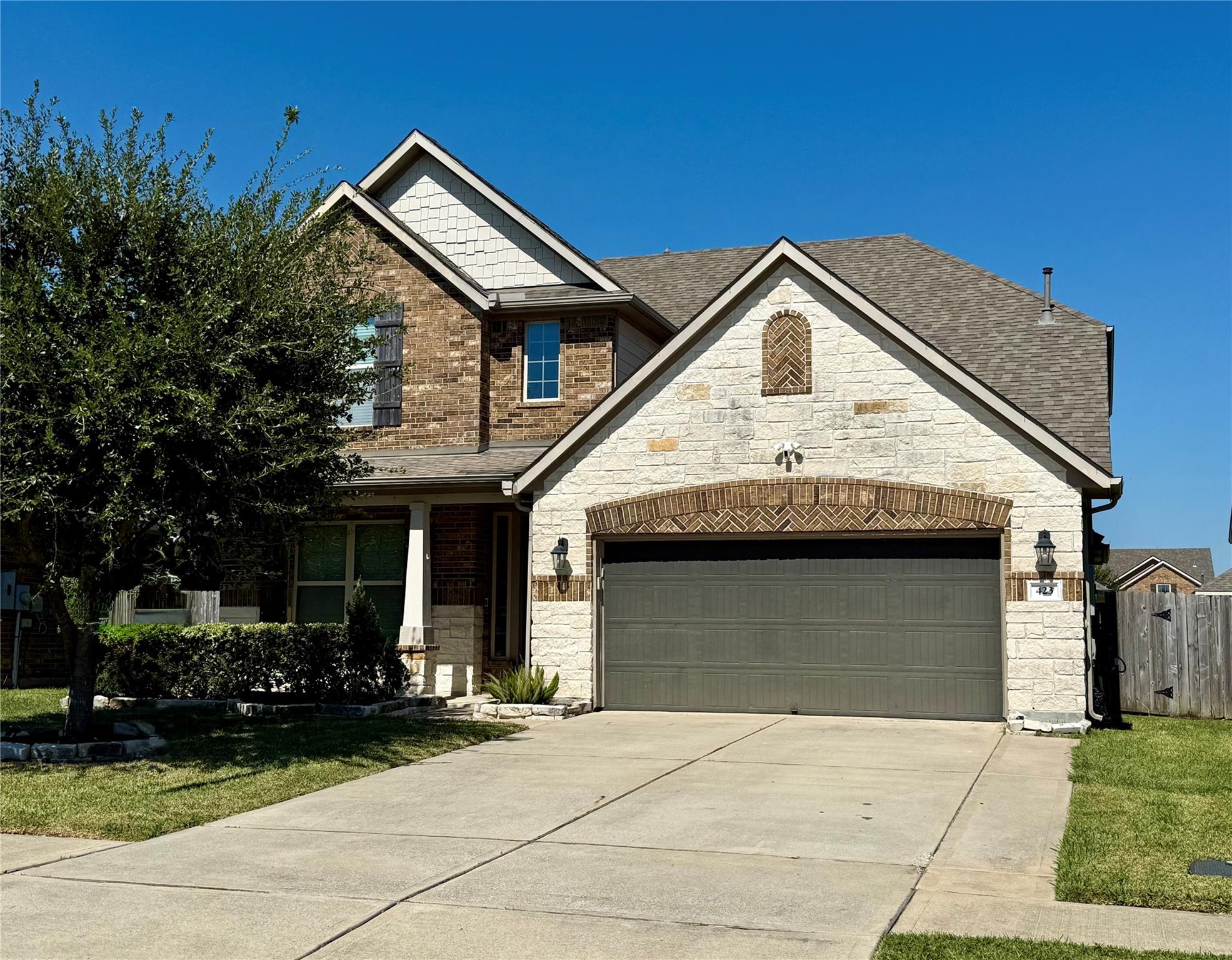 423 Bay Grove Lane