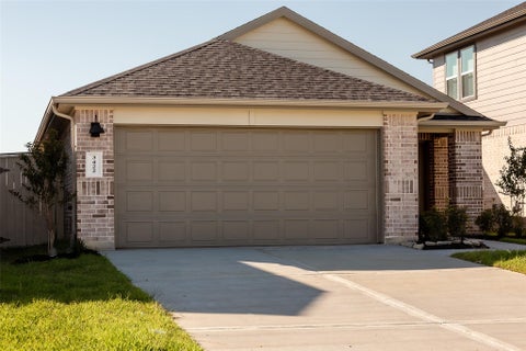 Photo of 3422 Horseshoe Trail Lane, League City, TX 77511 (MLS # 31884376)