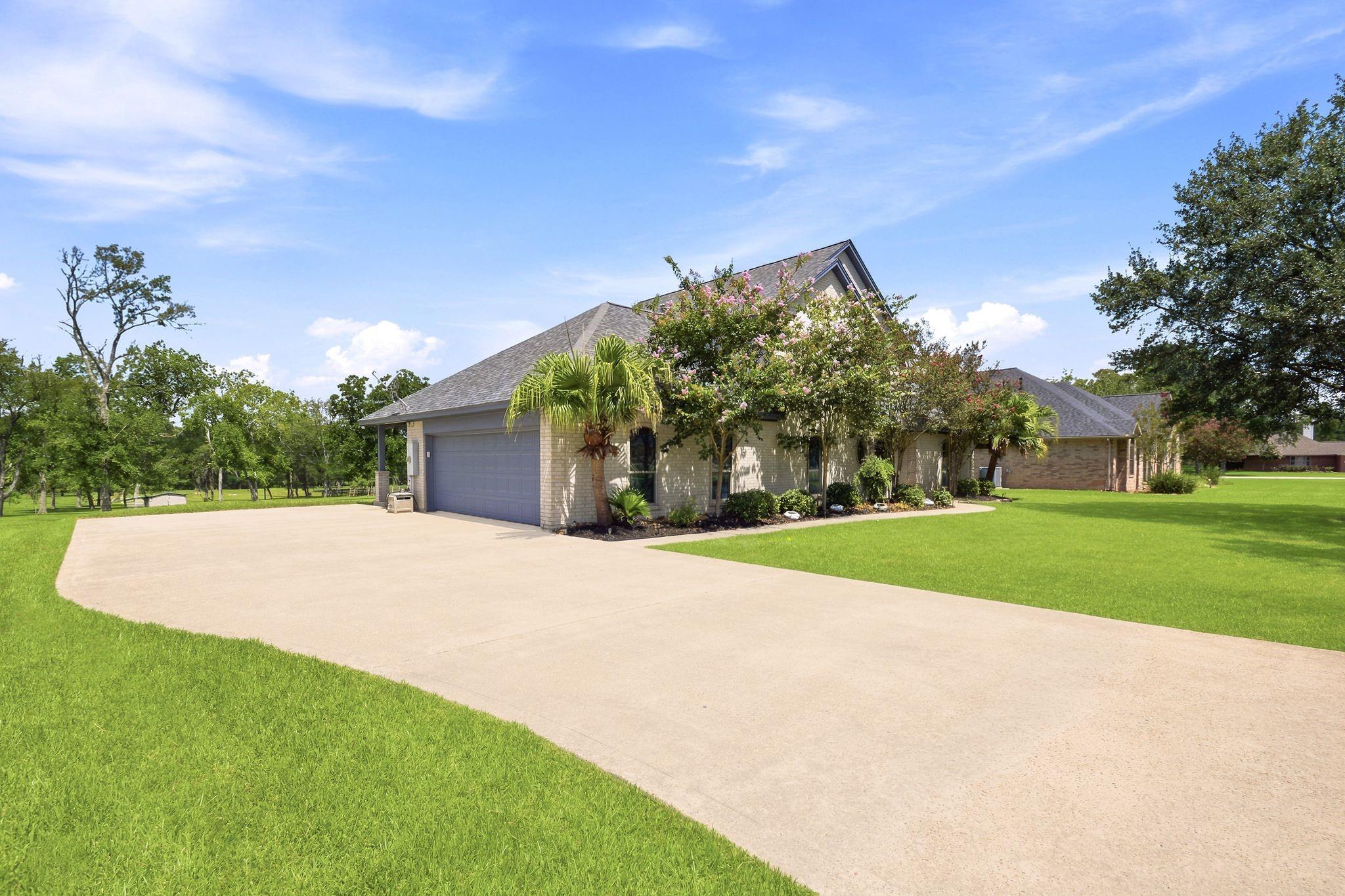 1606 Bayou Breeze Drive