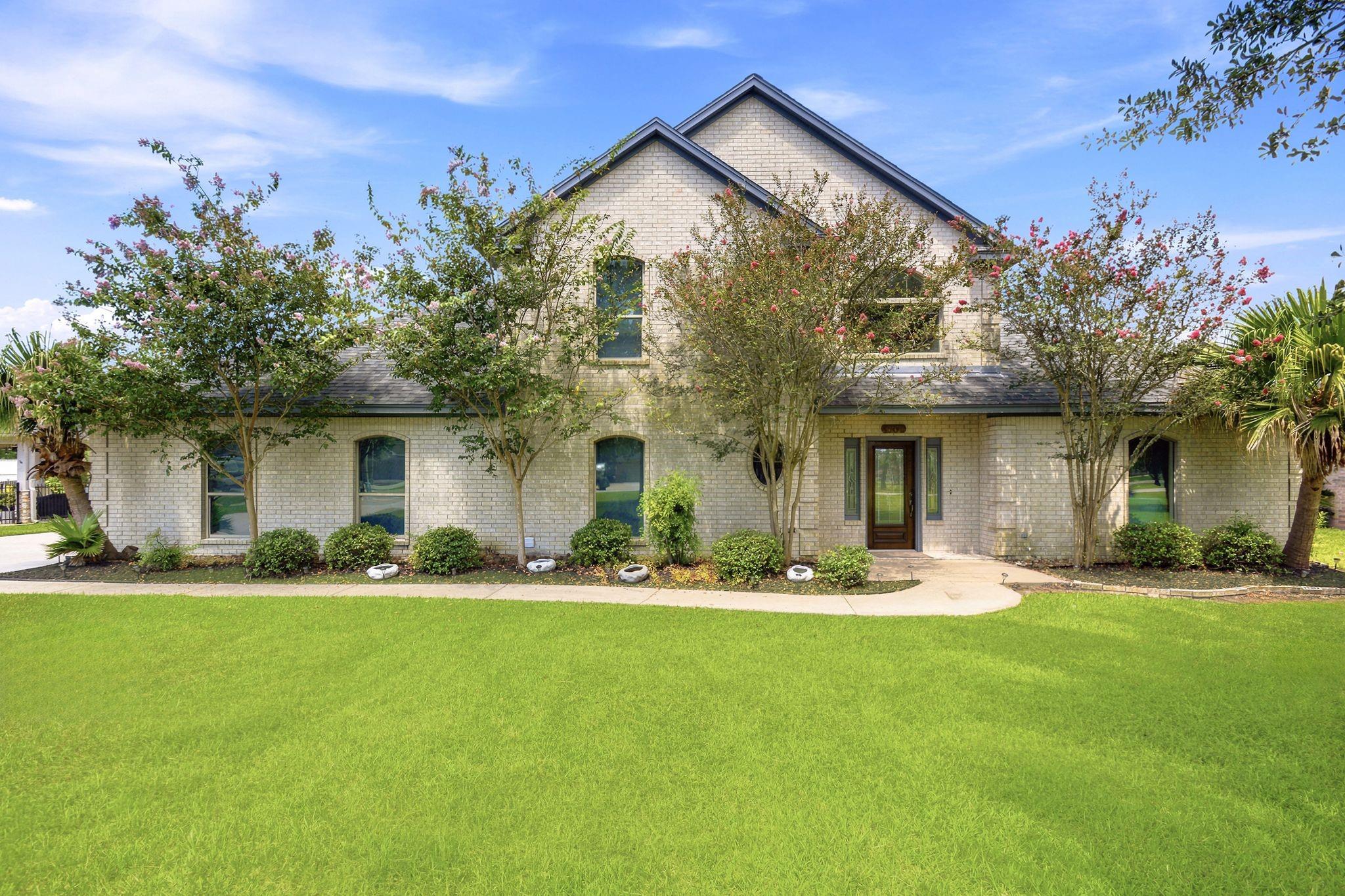 1606 Bayou Breeze Drive