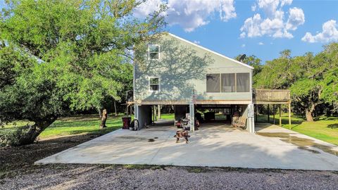Photo of 6318 Tercero, Brazoria, TX 77422 (MLS # 56710459)