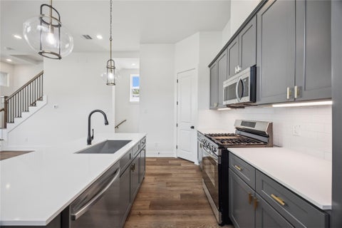 Photo of 835 Elkhart Street #F, Houston, TX 77091 (MLS # 74542206)