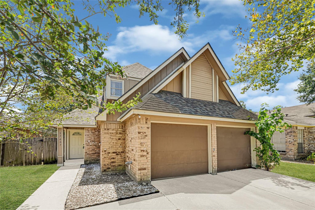 Photo of 17607 Northfalk Drive, Houston, TX 77084 (MLS # 21772287)