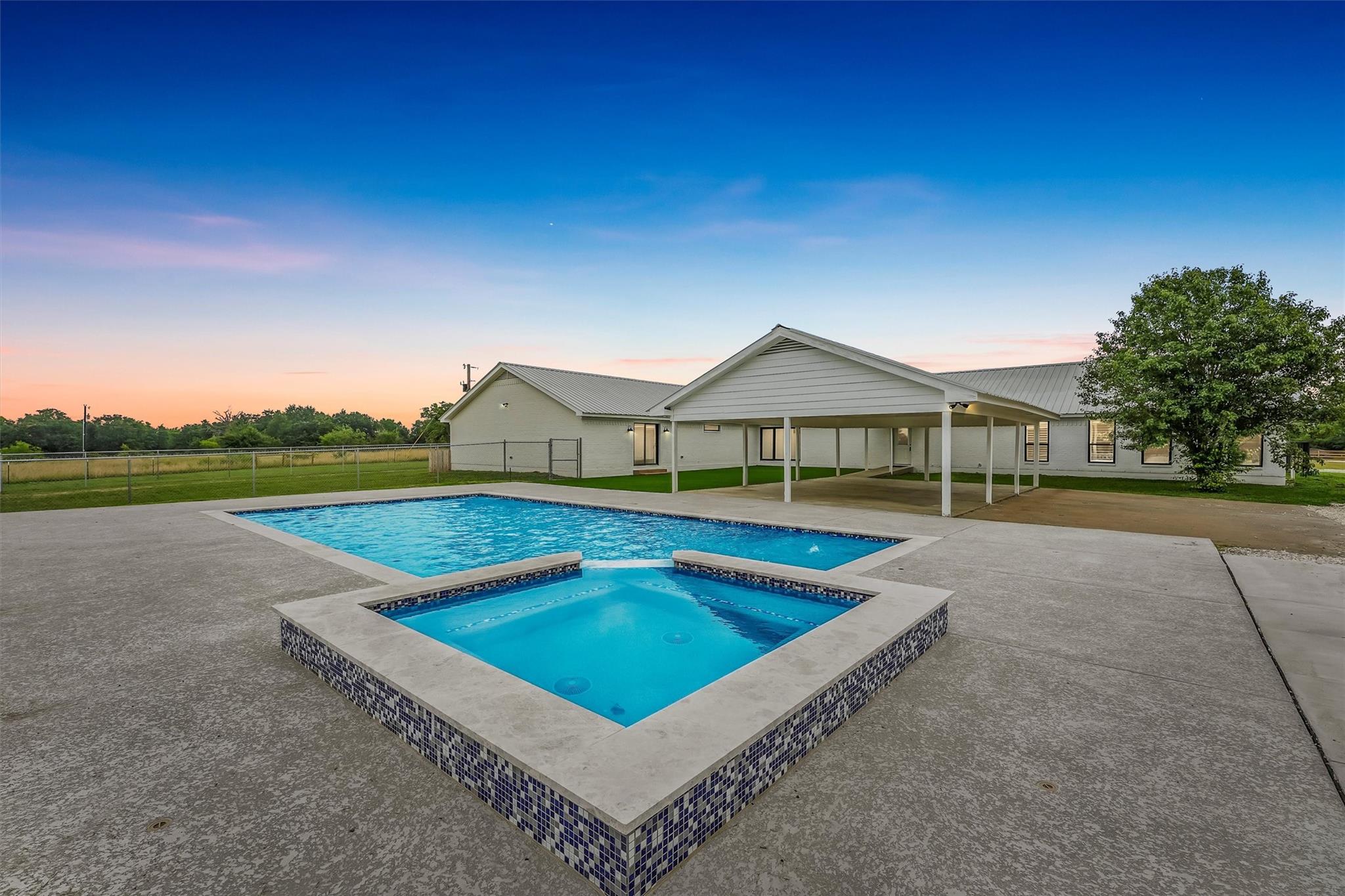 Anderson, Texas, 77830, United States, 6 Bedrooms Bedrooms, ,3 BathroomsBathrooms,Residential,Active,2007277
