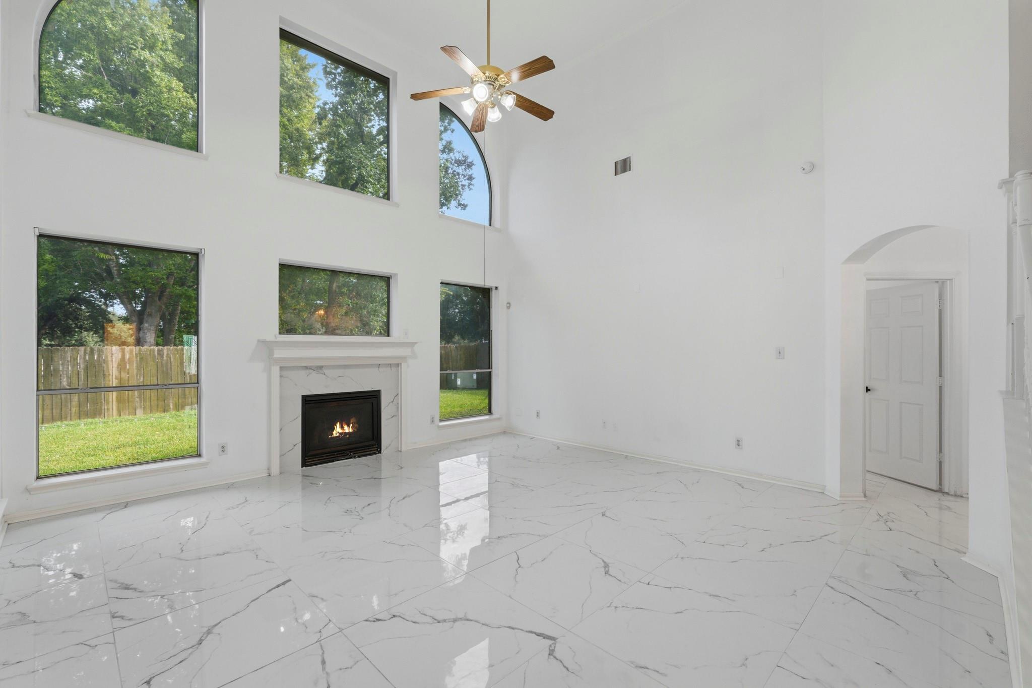 12415 Maily Meadowlane