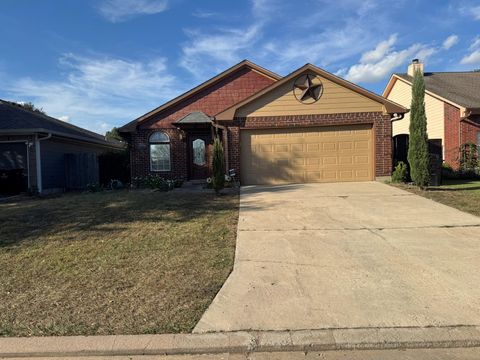 Photo of 34534 Lakeside Drive, Brookshire, TX 77423 (MLS # 56546888) Photo of 34534 Lakeside Drive, Brookshire, TX 77423 (MLS # 56546888)