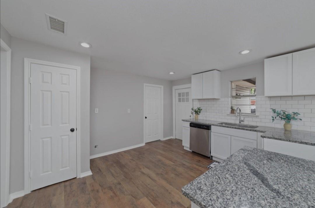 2503 Creston Drive