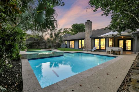 Photo of 20231 Warrington Drive, Katy, TX 77450 (MLS # 50393775)