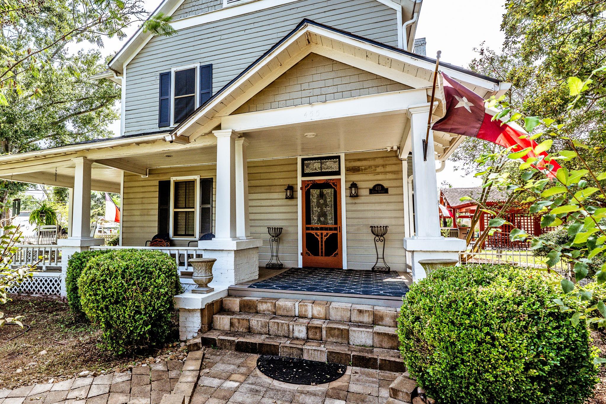 455 Gibbs Street