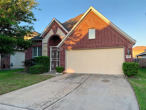 Photo of 12626 Atwood Grove Lane, Houston, TX 77086 (MLS # 46978580)