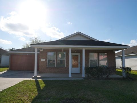 Photo of 11802 Greenshire Drive, Houston, TX 77048 (MLS # 28684624)