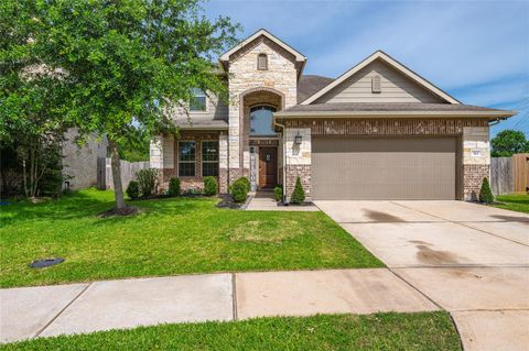 Photo of 363 Century Oaks Lane, La Marque, TX 77568 (MLS # 83768369)