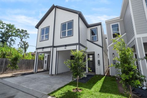 1938 Wildpacher Lane Houston TX 77080