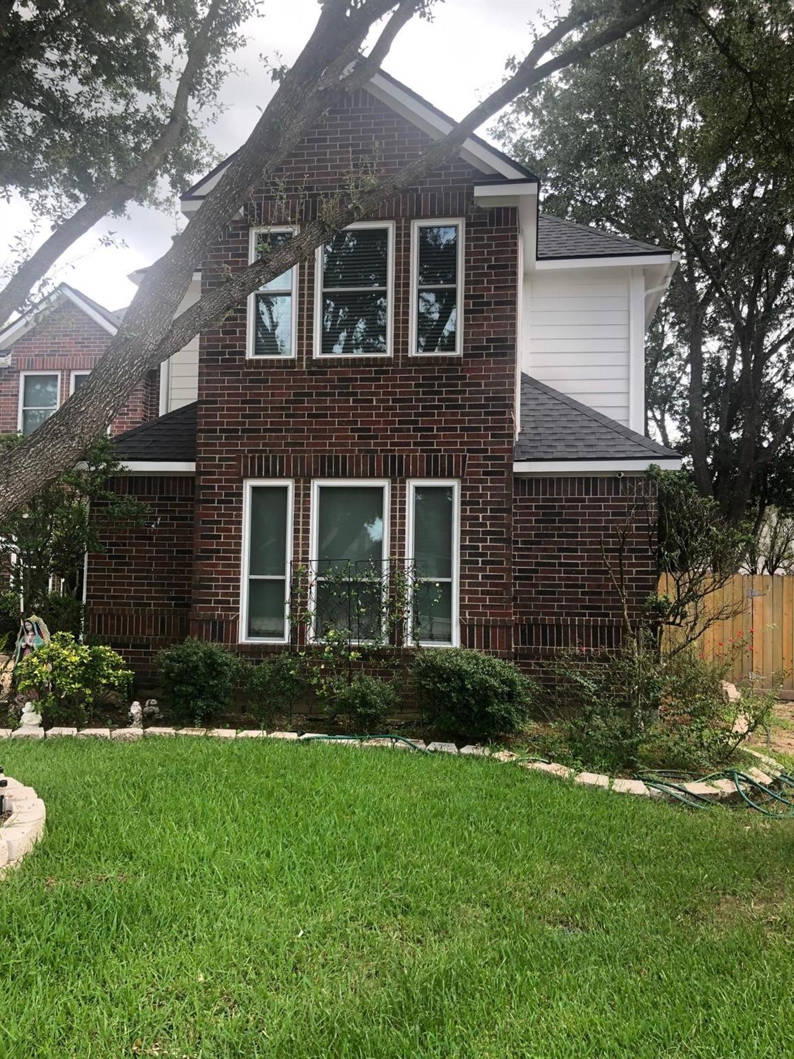 18427 Flint Hill Drive - Photo 2