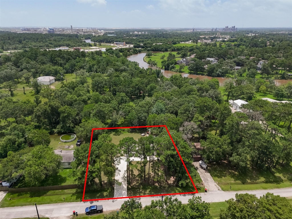 Photo of 9910 Oak Leaf Street, Baytown, TX 77521 (MLS # 14860178)