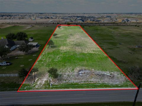 Vacant Land For Sale - 10410 County Road 67<br/> Manvel, TX 77578