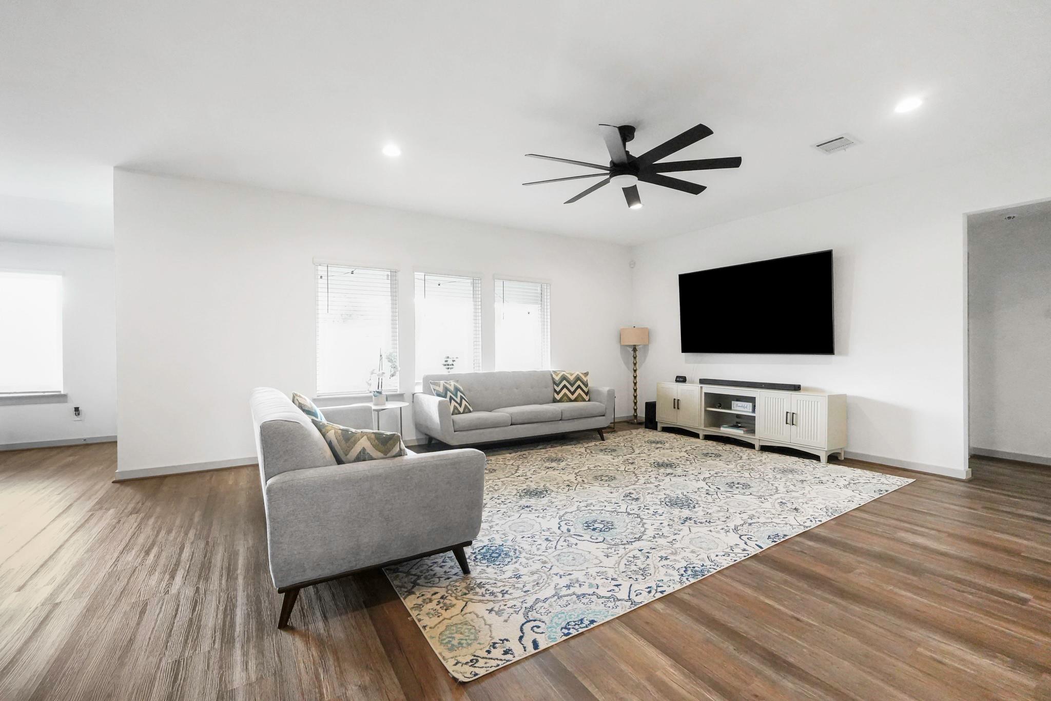 1126 Hyde Lake Lane