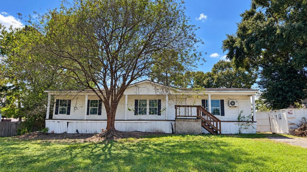 Photo of 16219 Oaklane Trail, Magnolia, TX 77355 (MLS # 58927117)