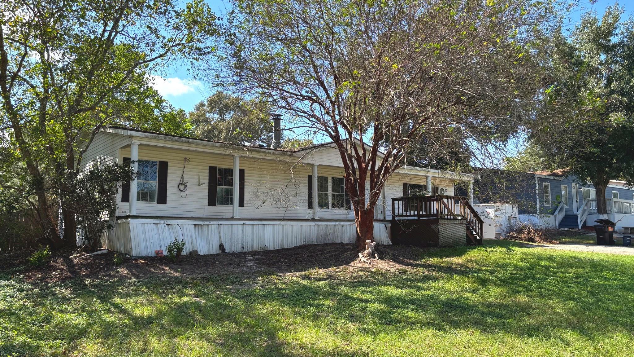 16219 Oaklane Trail