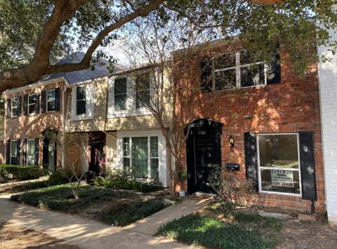 Photo of 1381 Country Place Drive #2/3, Houston, TX 77079 (MLS # 75754174) Photo of 1381 Country Place Drive #2/3, Houston, TX 77079 (MLS # 75754174)
