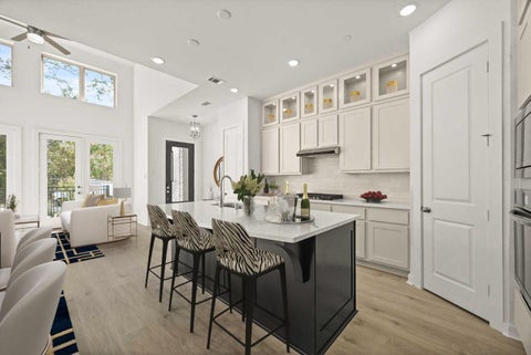 Townhouse For Sale - 219 Cypress Pond Place<br/> Montgomery, TX 77316