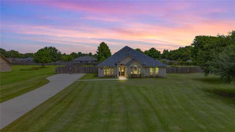 Photo of 1001 Oak Street, Anahuac, TX 77514 (MLS # 90117539)