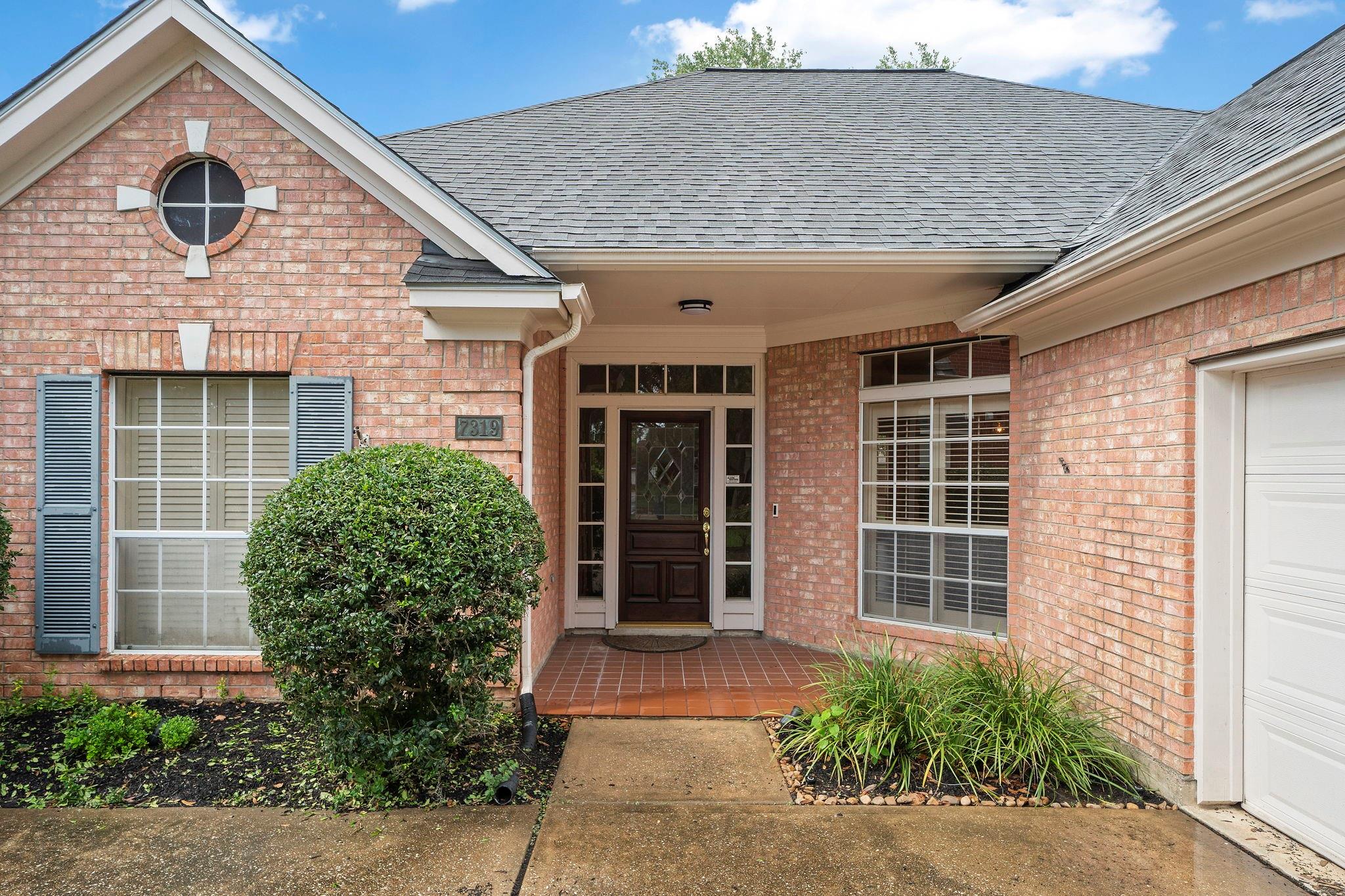 7319 Emerald Glen Drive