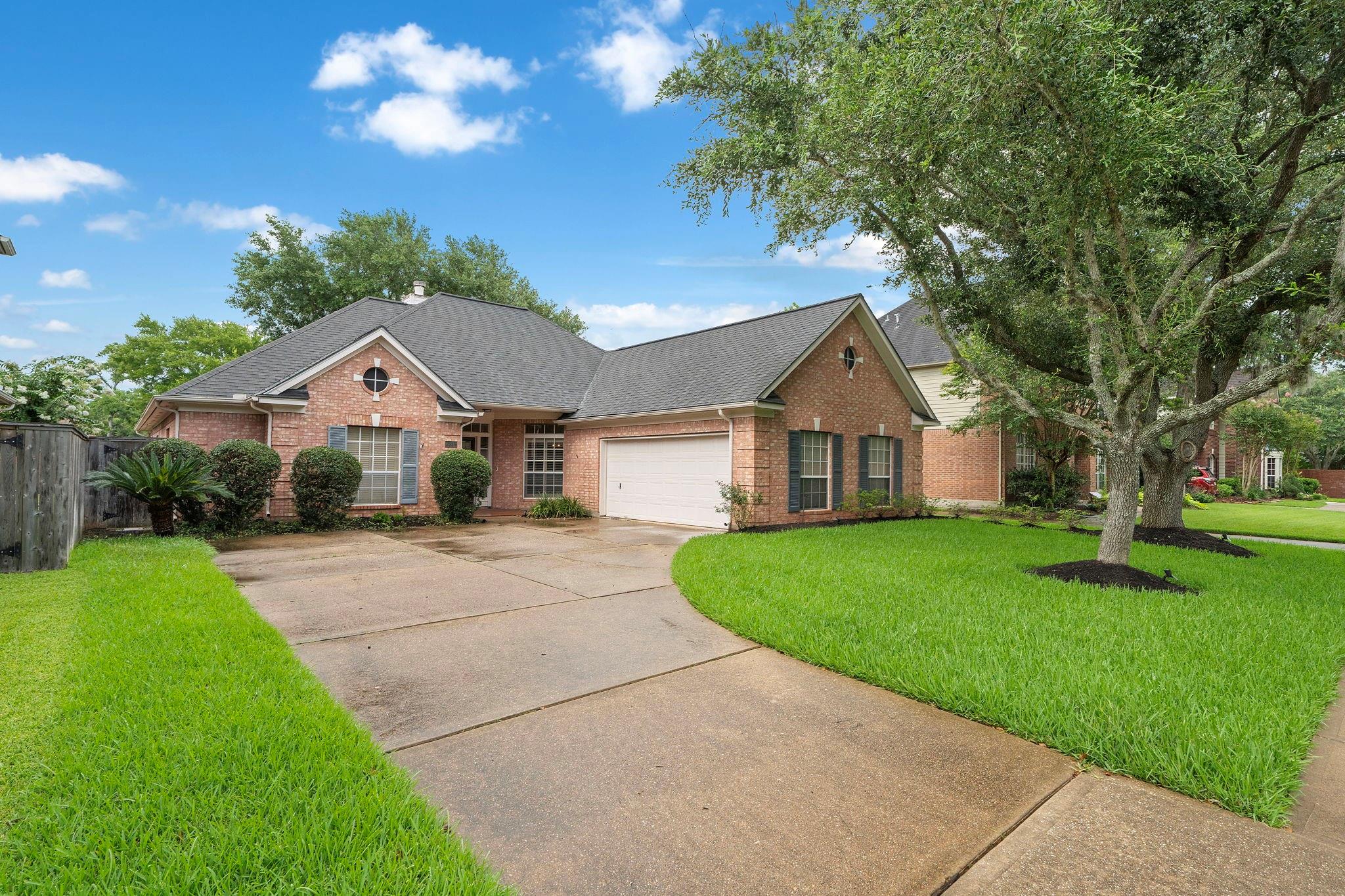 7319 Emerald Glen Drive