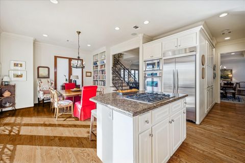 2025 Park Street Houston TX 77019