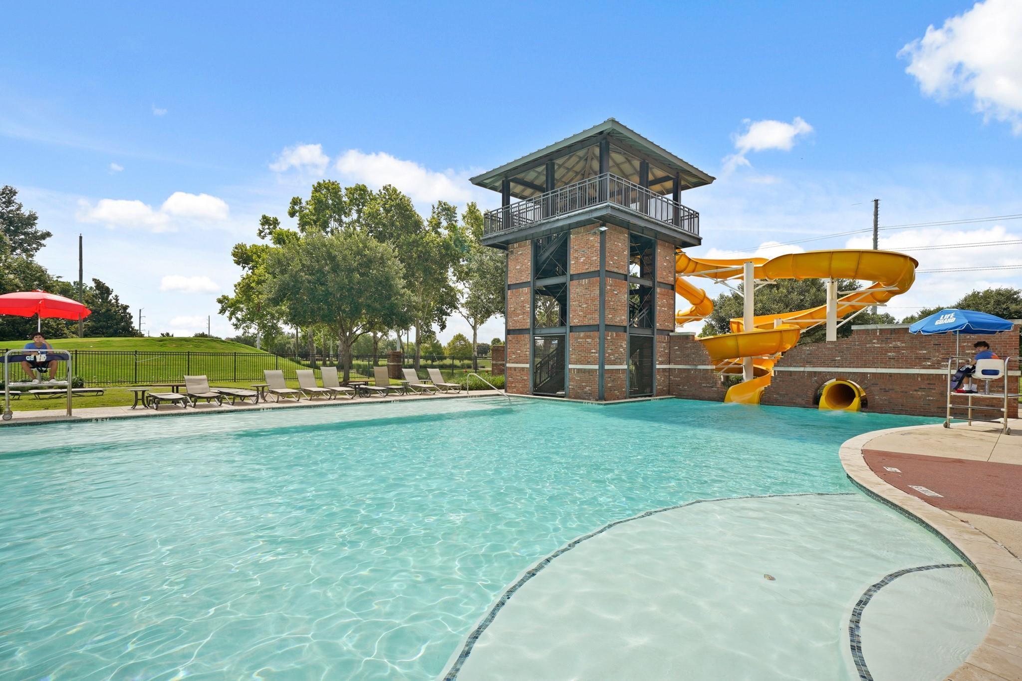2206 Ascot Lane