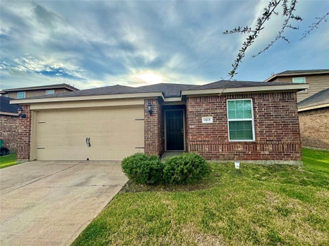 Photo of 9418 Sky Blue Drive, Rosharon, TX 77583 (MLS # 43243598)