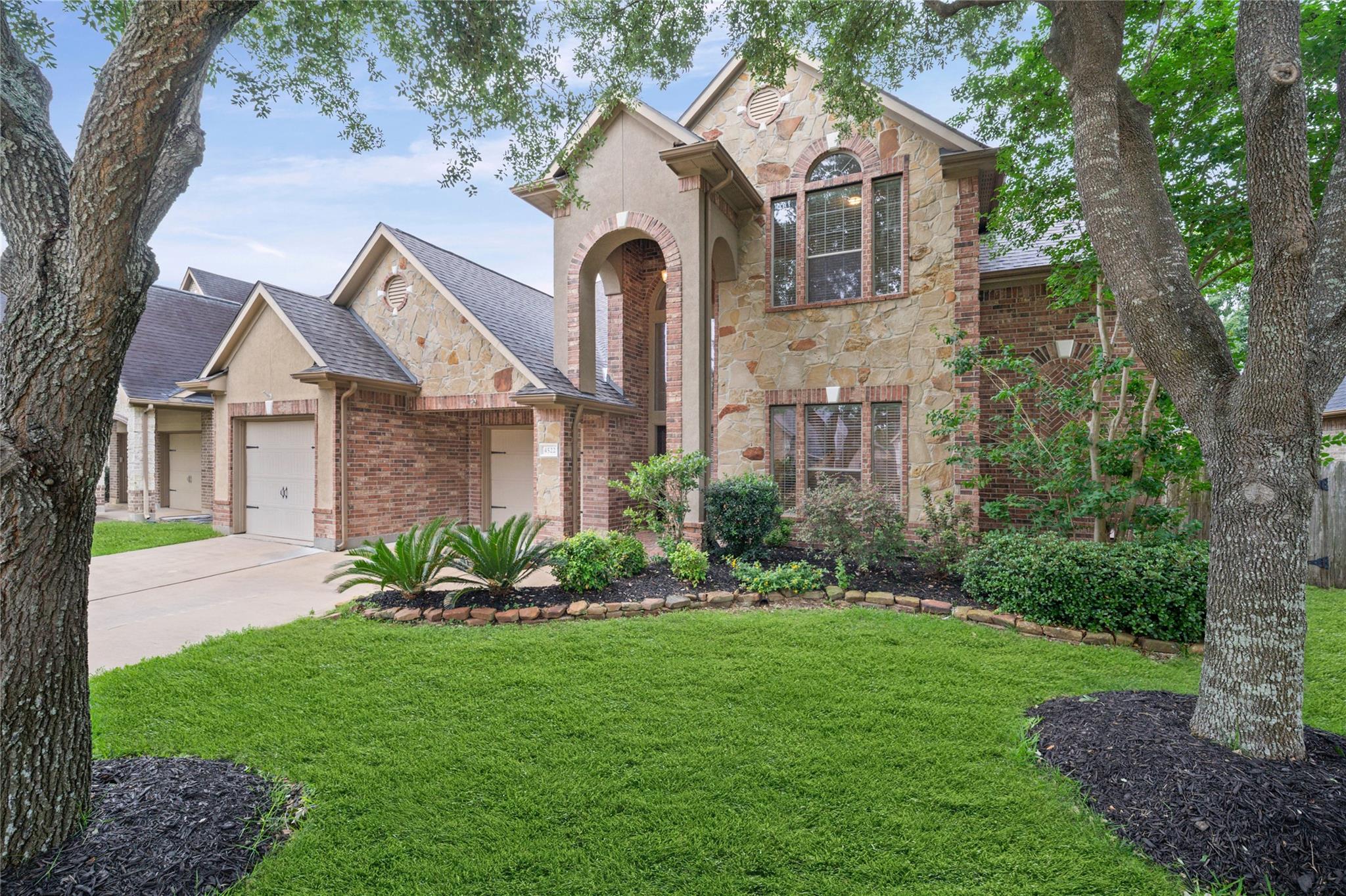 4522 Red Yucca Drive