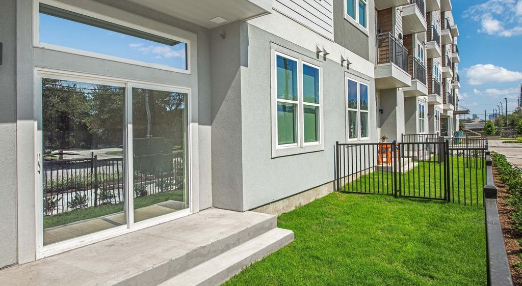 Photo of 9330 Main Street #374, Houston, TX 77025 (MLS # 92306142)